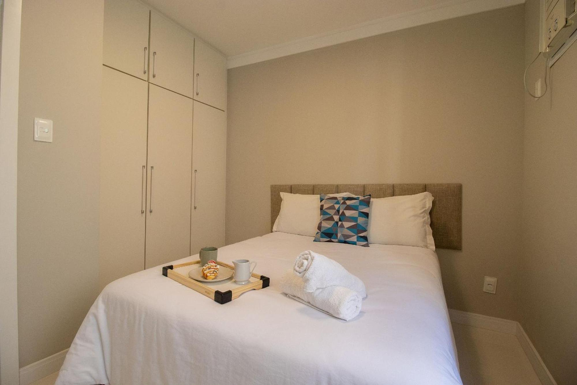 Snt24 - Quadra Mar, 3 Dorm, Confortavel, Garagem * Balneario Camboriu