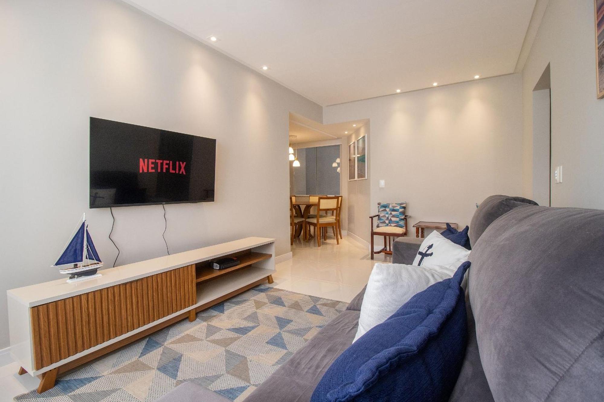 Snt24 - Quadra Mar, 3 Dorm, Confortavel, Garagem * Balneario Camboriu